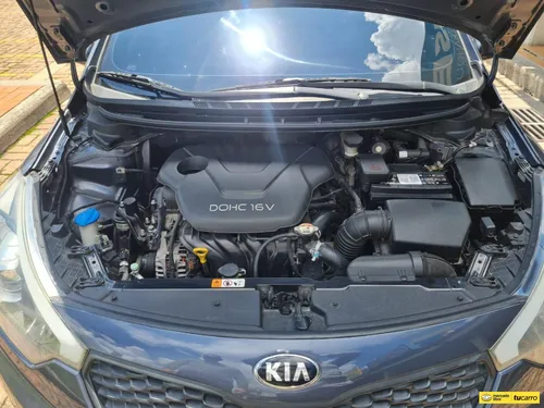 Kia Cerato Pro 1.6cc Mt Aa 4x2