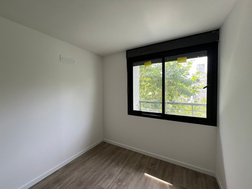 Venta Apartamento 1 Dormitorio Penthouse Con Garage Centro