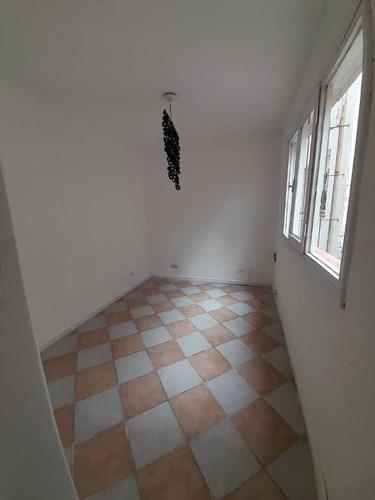 Chalet 5 Amb 140 Mts² Semi Lote Centro Diversos Fines Orden De Vender