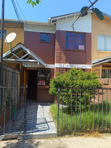 Se Vende Casa 2d 1b Ubicada En Sector De Pente Alto