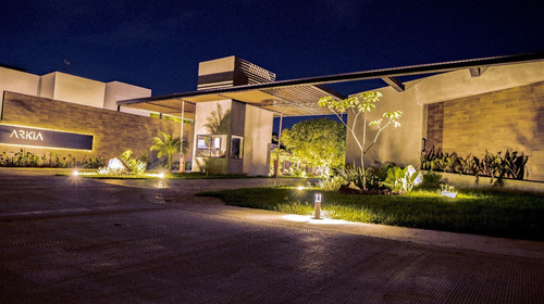 Townhouse En Venta O Renta En Arkia, Chuburná De Hidalgo
