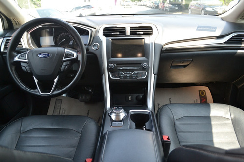 Imagen 6 de 12 de Ford Fusion Se 2017