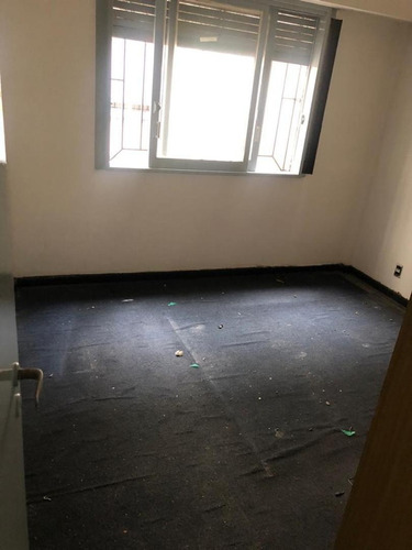 Imagen 12 de 16 de Muy Amplio Departamento.bajas Expensas