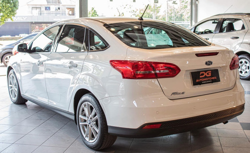 Imagen 3 de 15 de Ford Focus S 1.6n 44.000km 2018 Blanco