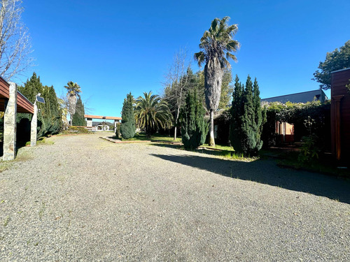 Casa Con Laguna, 7.235m2, Quillon