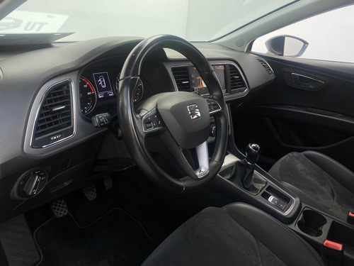 Imagen 7 de 15 de Seat Leon Xcellence 2017 Std 5pts Airbag Mylink Piel 1.4t 4c