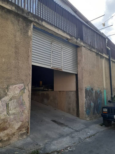 En Venta Galpón Industrial 525m2 Catia 3716  