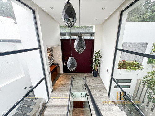 Casa Moderna Con Vista Al Bosque En Condado De Sayavedra Lujo Y Naturaleza