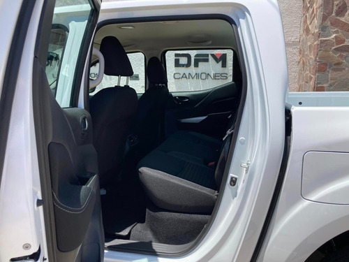 Imagen 9 de 15 de Renault Alaskan D/c 2.3 Tdi 160cv M/t Confort 4x2 0km My2023