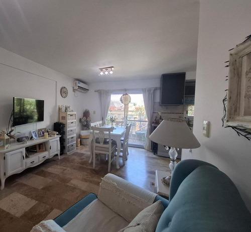 Departamento En Venta - 1 Dormitorio 1 Baño - Morón