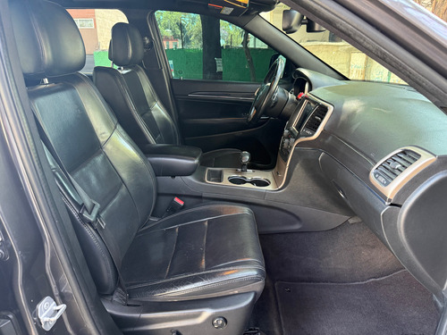 Jeep Grand Cherokee 3.6 Limited Lujo V6 4x2 At