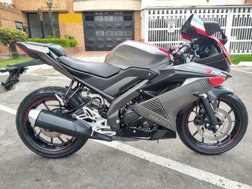 Yamaha R15 V3 - Full Accesorios - Ganga