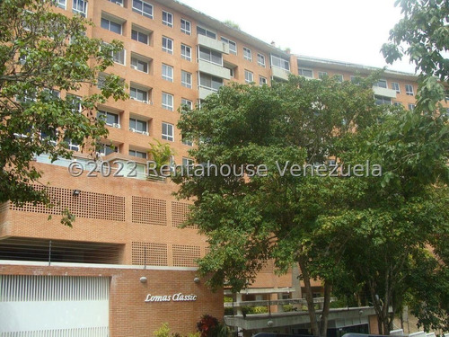 Apartamento En Venta En Lomas Del Sol  24-10639 Yf