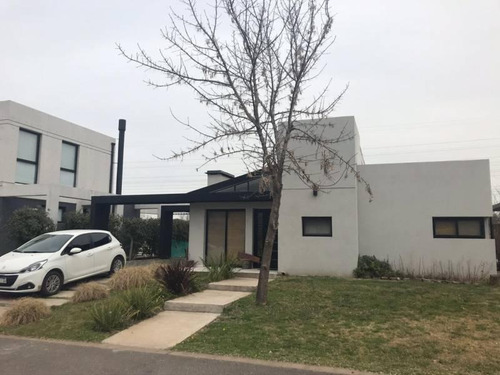Imagen 2 de 24 de Aquiler Temporal - Casa En La Cañada De Pilar - Bayugar Negocios Inmobiliarios