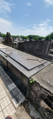 Jazigo Perpétuo Cemitério São Francisco Xavier - Caju