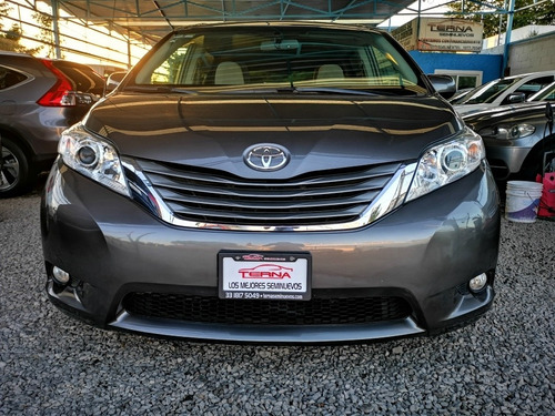 Imagen 6 de 15 de Toyota Sienna 2014 3.5 Xle Piel Mt