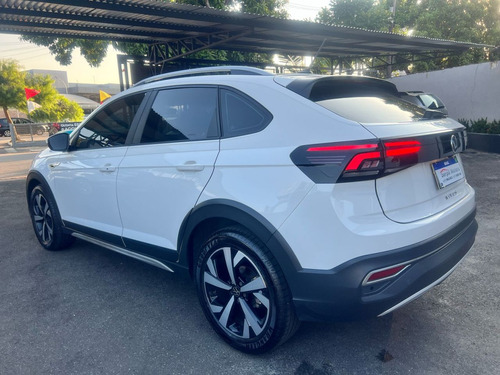 Volkswagen Nivus 1.0 4P FLEX 200 TSI HIGHLINE TURBO AUTOMÁTICO