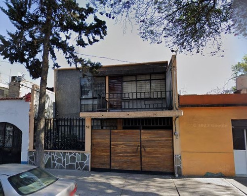 Casa En Venustiano Carranza , Moctezuma , En Venta 