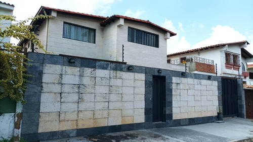 Hermosa Casa En Venta En Trigal Norte C-2303 E. C