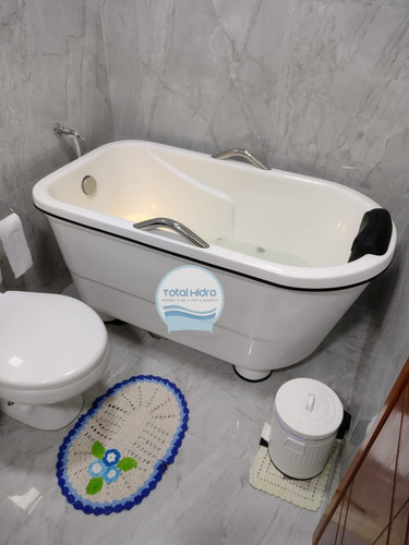 Ofurô 1.30 Individual Com Hidromassagem/aquecedor/caixinha