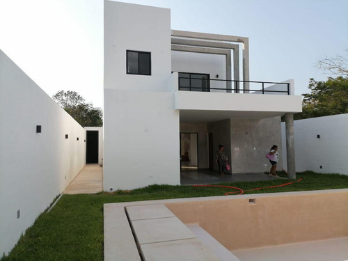 Casa En Venta/renta Merida, Carretera Progreso En Privada, Entrega Inmediata.