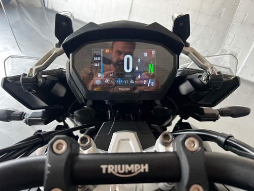 Triumph Tiger 1200 Xcx