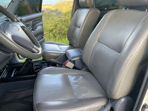 Imagen 13 de 19 de Toyota Prado 2005 2.7 Sumo