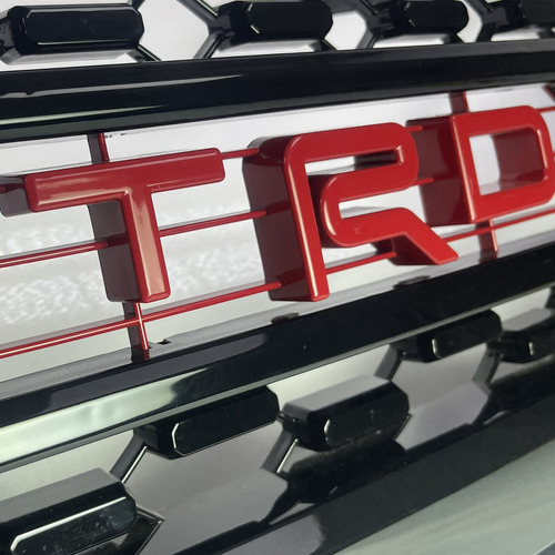 Grade Frontal Para Hilux Modelo Tdr 2020 Com Moldura Cromada