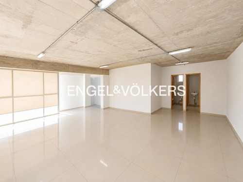 Local Comercial Primera Línea Av. Tobalaba / La Reina
