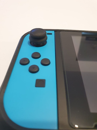 Consola Nintendo Switch Neon 32gb Como Nueva Con Caja