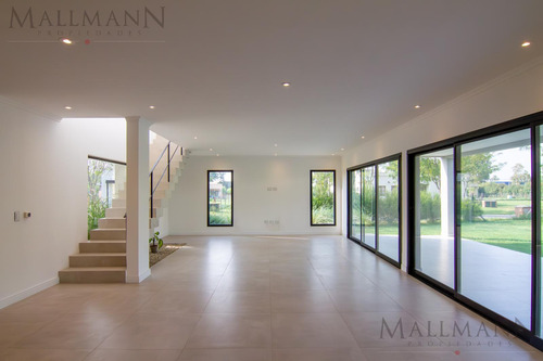 Casa Venta A Estrenar Santo Tomas, Derqui, Pilar - Mallmann Propiedades