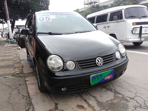Polo Sedan 2005 1.6 Total Flex 4p Preto