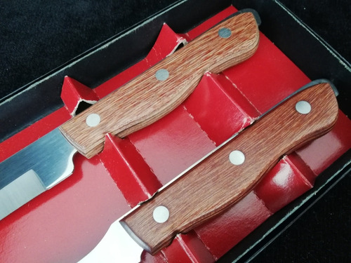 Set De Cuchillo Y Tenedor Para Asado Marca Maxam (Usado)