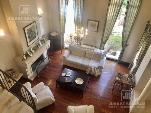 Imagen 16 de 29 de Se Vende! Excelente Casa En Villa Belgrano. 550 M2.