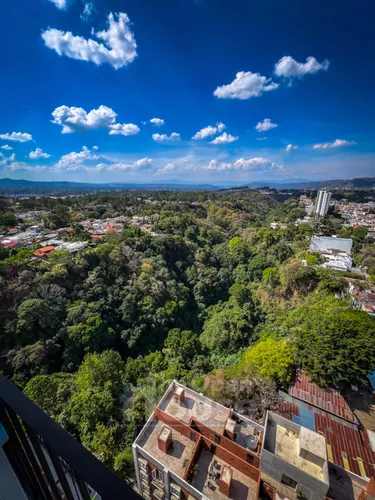 Apartamento En Renta En Zona 2 Edificio Baldone