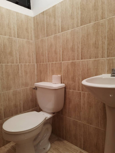 Imagen 10 de 19 de Fernando Guerrero Vende Apartamento En Tazajal Res Araguaney Suites