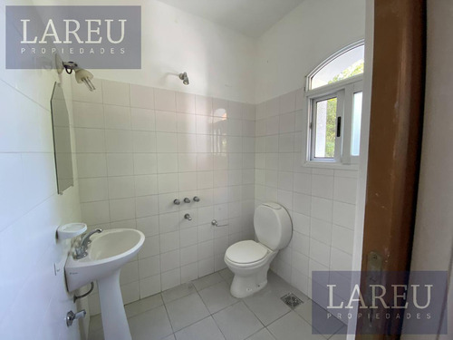 Casa En Venta Con Renta - La Delfina, Pilar