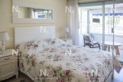 Apartamento En Punta Del Este, Peninsula- Ref: 3750