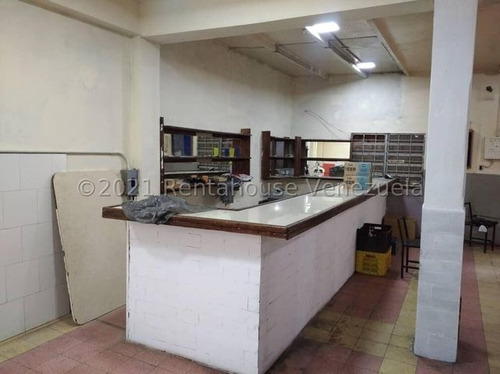 Imagen 9 de 13 de Local Comercial En Alquiler #23-8715 Yubelys Martínez 04242763692 Rent-a-house