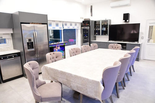 Imagen 8 de 30 de Casa En Venta En El Nacional Country Club-