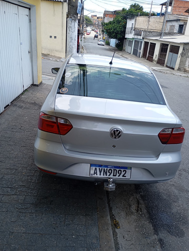 Volkswagen Voyage 1.6 Vht Total Flex 4p