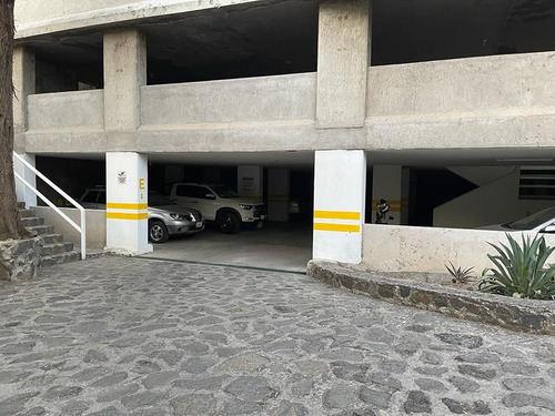 Departamento Con Doble Acceso Controlado Bien Ubicado