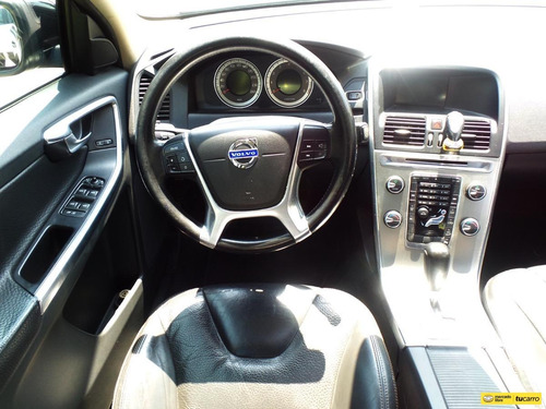 Imagen 16 de 24 de Volvo Xc60 T6