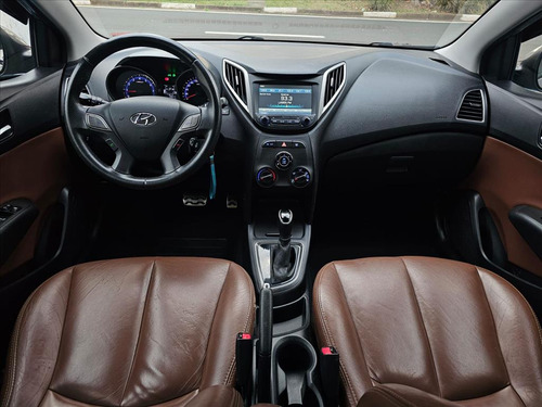 Hyundai HB20X 1.6 16V STYLE FLEX 4P AUTOMÁTICO