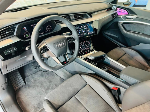 Imagen 8 de 22 de Nueva Audi Q8 Etron 55 Quattro Electrico Q7 Q5 Q3 Q2 A6 A7 S