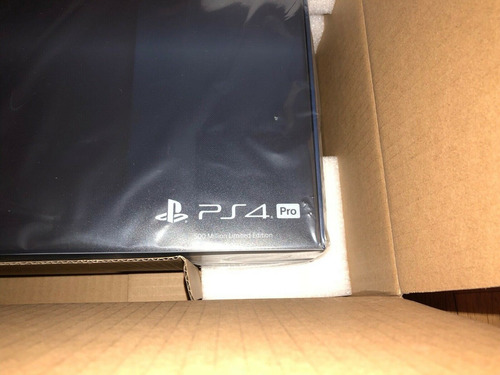 Imagen 4 de 5 de Playstation 4 Pro 500 Million Limited Edition 2tb + Dualshoc