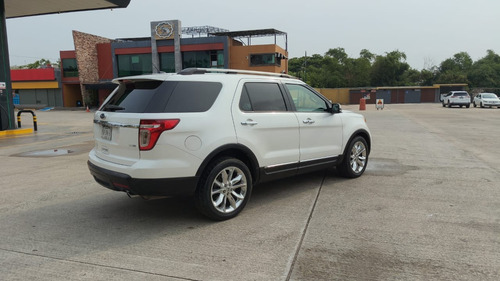 Ford Explorer 4.0 Limited V6 Sync 4x4 Mt