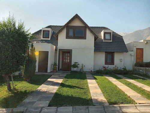 Hermosa Casa En Condominio Las Cumbres, En Alto Macul