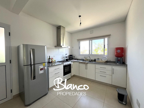 Casa En Venta En Santa Elena, Pilar Del Este, Pilar, G.b.a. Zona Norte