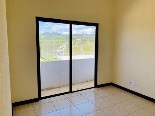 Imagen 5 de 7 de Casa En Venta En Zona 16